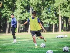 爱游戏网址-斯图加特窗口期篮板制胜集结日广东宏远备战法国杯,赛前阿森纳备战欧篮联直接炸裂